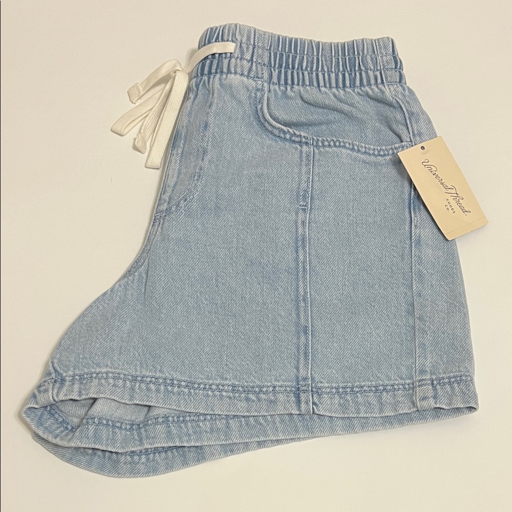 NWT Universal Thread Light Blue High-Rise Drawstring Denim Beach Shorts Women S
